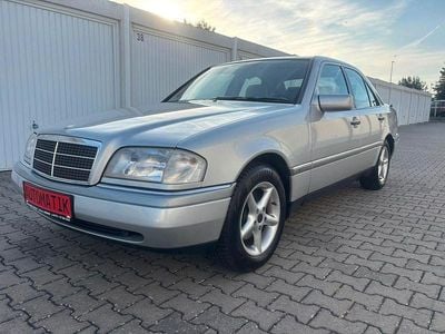 Silber Gebraucht 1995 Mercedes C180 Elegance Limousine | 7.700 €