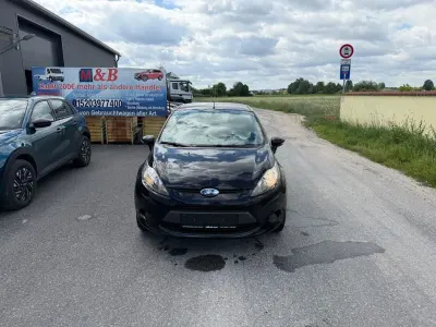 Gebraucht Ford Fiesta Ambiente 60 PS (44 kW) 2009 Schwarz Limousine
