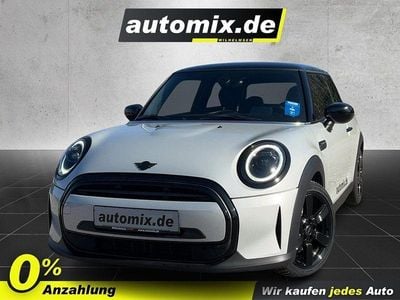 Gebraucht Mini Cooper 136 PS (100 kW) 2021 White silver metallic Kleinwagen