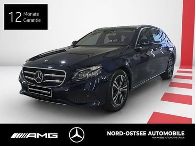 Usata Mercedes E200 Avantgarde 150 CV (110 kW) 2019 Blu Station wagon