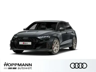 Neu Audi RS3 Sport 400 PS (294 kW) 2026 Individual lackierung audi exk Limousine