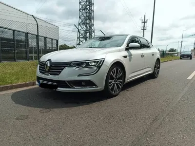 Gebraucht Renault Talisman Initiale Paris 224 PS (164 kW) 2019 Weiß Limousine