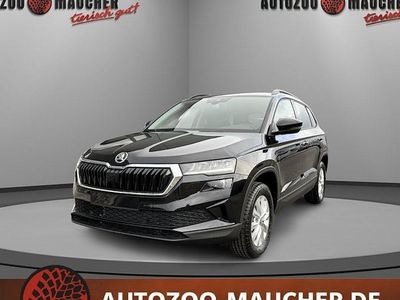 Neu Skoda Karoq Selection 150 PS (110 kW) 2025 Grau SUV