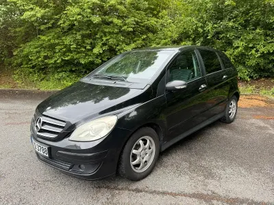 Gebraucht Mercedes B170 109 PS (80 kW) 2005 Schwarz Van / Kleinbus