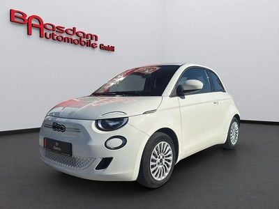Usata Fiat 500e Action 69 kW (95 CV) 2022 Bianco Utilitaria