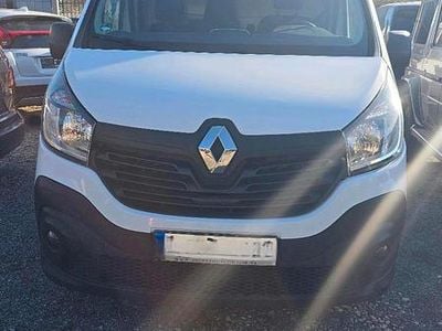 Gebraucht Renault Trafic 95 PS (69 kW) 2019 Weiß Van / Kleinbus