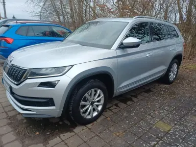 Używany Skoda Kodiaq LAURIN & KLEMENT 190 KM (139 kW) 2020 Srebrny SUV