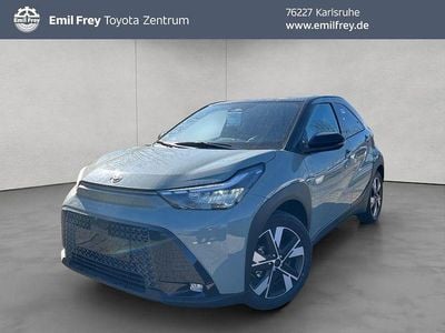 Neu Toyota Aygo X 116 PS (85 kW) 2026 Grün SUV