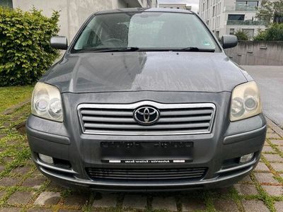 gebraucht Toyota Avensis Diesel mit Tüv