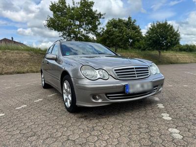 Mercedes C220