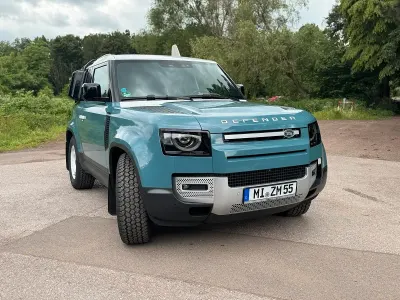 Gebraucht Land Rover Defender 249 PS (183 kW) 2024 Blau SUV