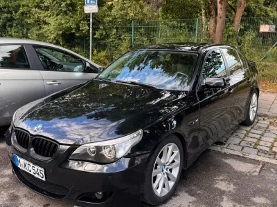 Gebraucht BMW 545 333 PS (244 kW) 2003 Schwarz Limousine