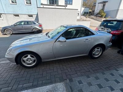 Gebraucht Mercedes SLK200 163 PS (119 kW) 2001 Silber Cabrio