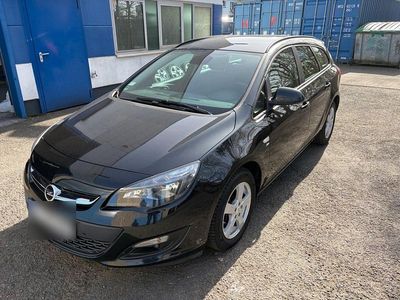 Gebraucht Opel Astra 120 PS (88 kW) 2014 Schwarz Kombi