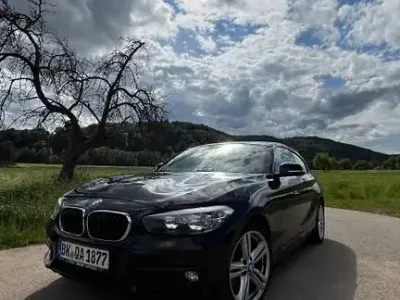 Gebraucht BMW 118 Advantage 136 PS (100 kW) 2016 Schwarz Kleinwagen