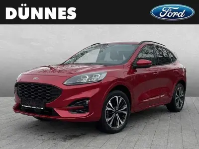 Używany Ford Kuga ST-Line X 224 KM (164 kW) 2022 Czerwony SUV