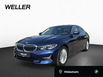 Gebraucht BMW 330 Luxury Line 258 PS (189 kW) 2019 Blau Limousine