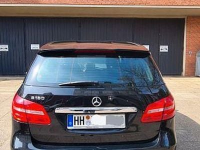 Mercedes B180