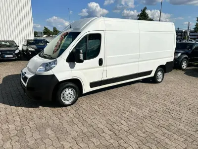 Gebraucht Peugeot Boxer 131 PS (96 kW) 2014 Weiß Van