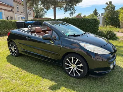 Gebraucht Peugeot 207 CC 110 PS (80 kW) 2007 Schwarz Cabrio