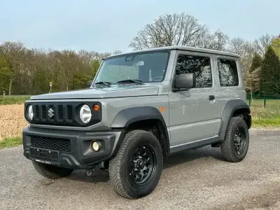 Gebraucht Suzuki Jimny Comfort 102 PS (75 kW) 2020 Grau SUV