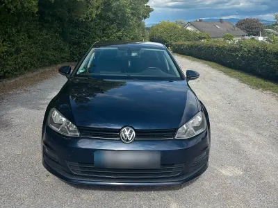 Gebraucht VW Golf VII Comfortline 87 PS (63 kW) 2013 Blau Limousine