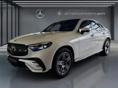 Gebraucht Mercedes GLC300 AMG 269 PS (197 kW) 2024 Weiß SUV