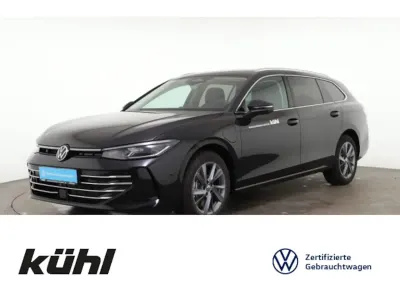 Gebraucht VW Passat Elegance 177 PS (130 kW) 2024 Grenadillschwarz metallic Kombi