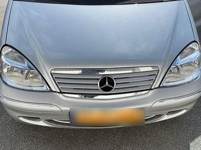 Używany Mercedes A140 72 KM (52 kW) 2003 Srebrny Sedan/Limuzyna