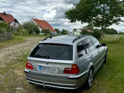 Gebraucht BMW 330 231 PS (169 kW) 2005 Silber Kombi