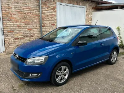 Gebraucht VW Polo Match 60 PS (44 kW) 2013 Blau Kleinwagen