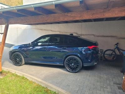 Second-hand BMW X6 M Sport 286 CP (210 kW) 2022 Albastru SUV