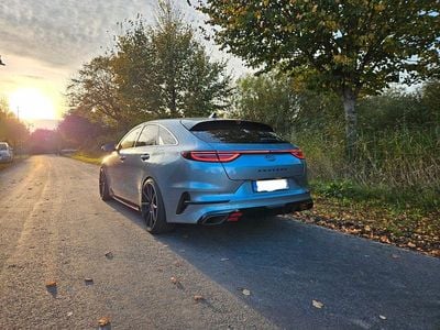 Kia ProCeed