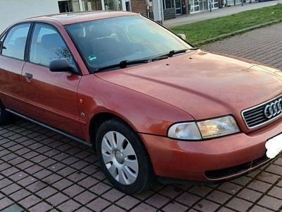 Usata Audi A4 101 CV (74 kW) 1995 Rosso Berlina