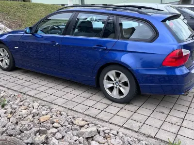 Używany BMW 320 163 KM (119 kW) 2007 Niebieski Kombi