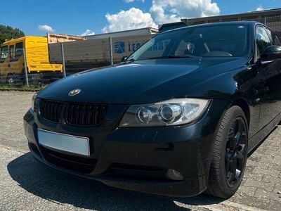 BMW 325