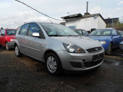 gebraucht Ford Fiesta 1.3 Tüv Au 04/2024