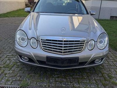 Gebraucht Mercedes E280 Elegance 190 PS (139 kW) 2006 Limousine