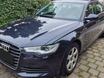 Gebraucht Audi A6 204 PS (150 kW) 2011 Blau Limousine