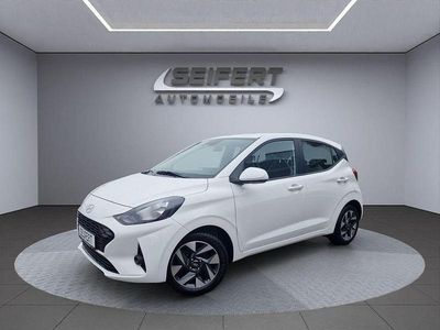 Gebraucht Hyundai i10 Trend 79 PS (58 kW) 2025 Atlas white / sol Kleinwagen