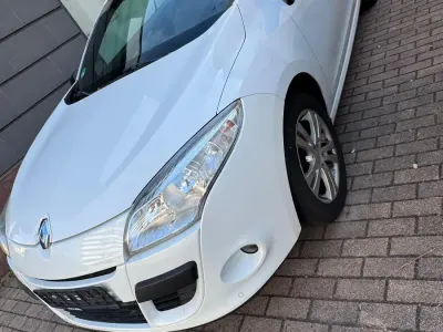 Gebraucht Renault Mégane Cabriolet 130 PS (95 kW) 2010 Weiß Cabrio