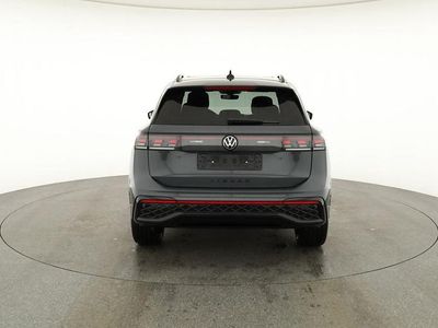 Neu VW Tiguan R-line 193 PS (141 kW) 2025 Delfingrau metallic SUV