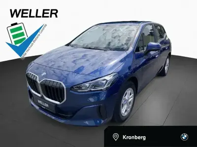 Gebraucht BMW 225 Active Tourer Comfort Edition 245 PS (180 kW) 2023 Phytonicblau (blau) Van / Kleinbus