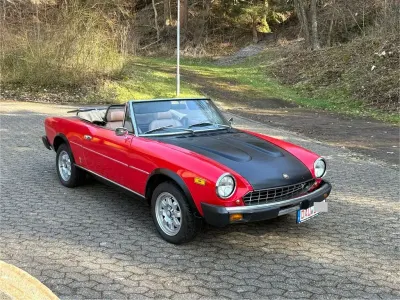 Gebraucht Fiat 124 Spider 105 PS (77 kW) 1979 Schwarz Cabrio