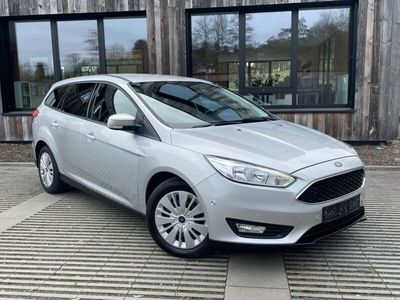 gebraucht Ford Focus Turnier 1.0 Business*Beh.Lenk*SHZ*NAVI*TEM