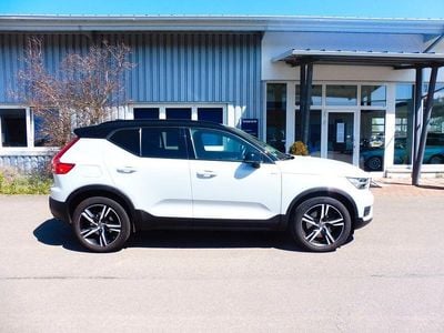 Second-hand Volvo XC40 192 CP (141 kW) 2021 Argintiu SUV