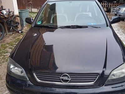 Usata Opel Astra 125 CV (91 kW) 2004 Nero Station wagon