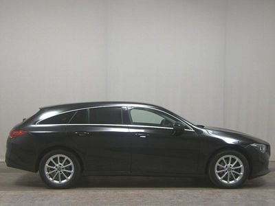 Usata Mercedes CLA200 Shooting Brake Progressive 150 CV (110 kW) 2022 Nero Station wagon