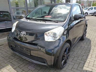 Toyota iQ