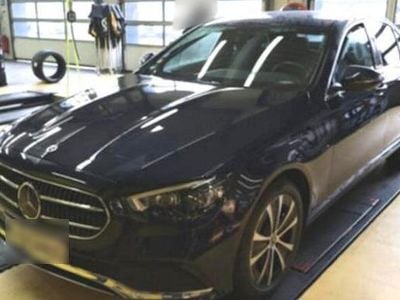 Usata Mercedes E300 Avantgarde 143 CV (105 kW) 2021 Blu Utilitaria